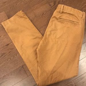 GAP KHAKI SLIM PANT - 32x32